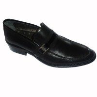 Luciano Bellini formal leather black shoe
