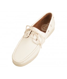 Amali Abaco White 2 Eye Lace Up Boat Shoe